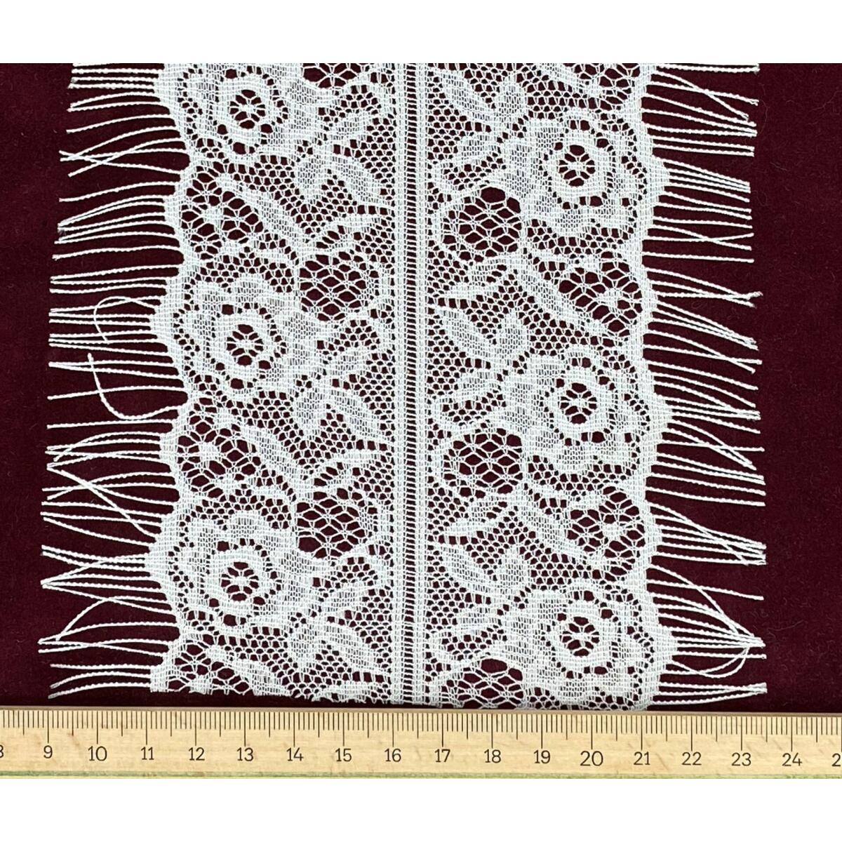 SA-02-P-дантела с ресни