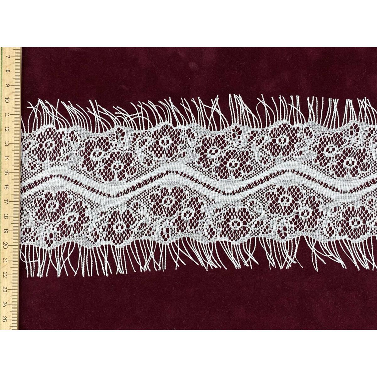 SA-03-P-дантела с ресни