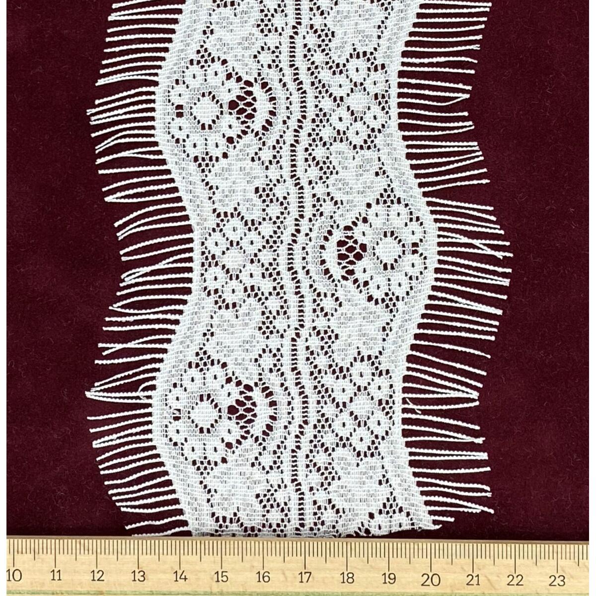 SA-04-P-дантела с ресни