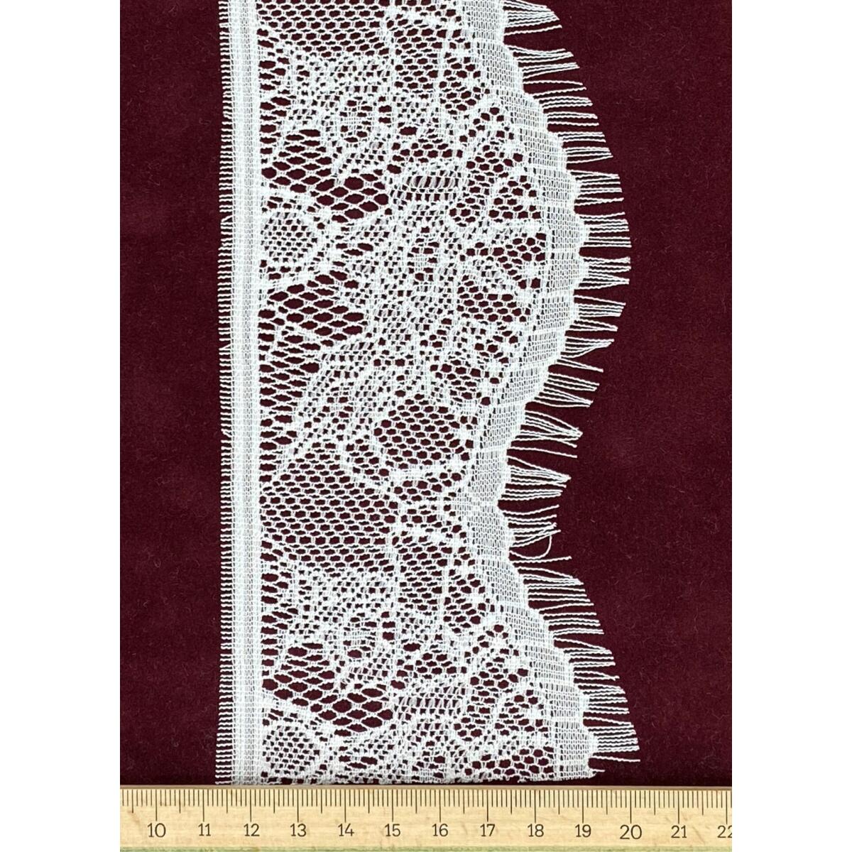 SA-05-P-дантела с ресни