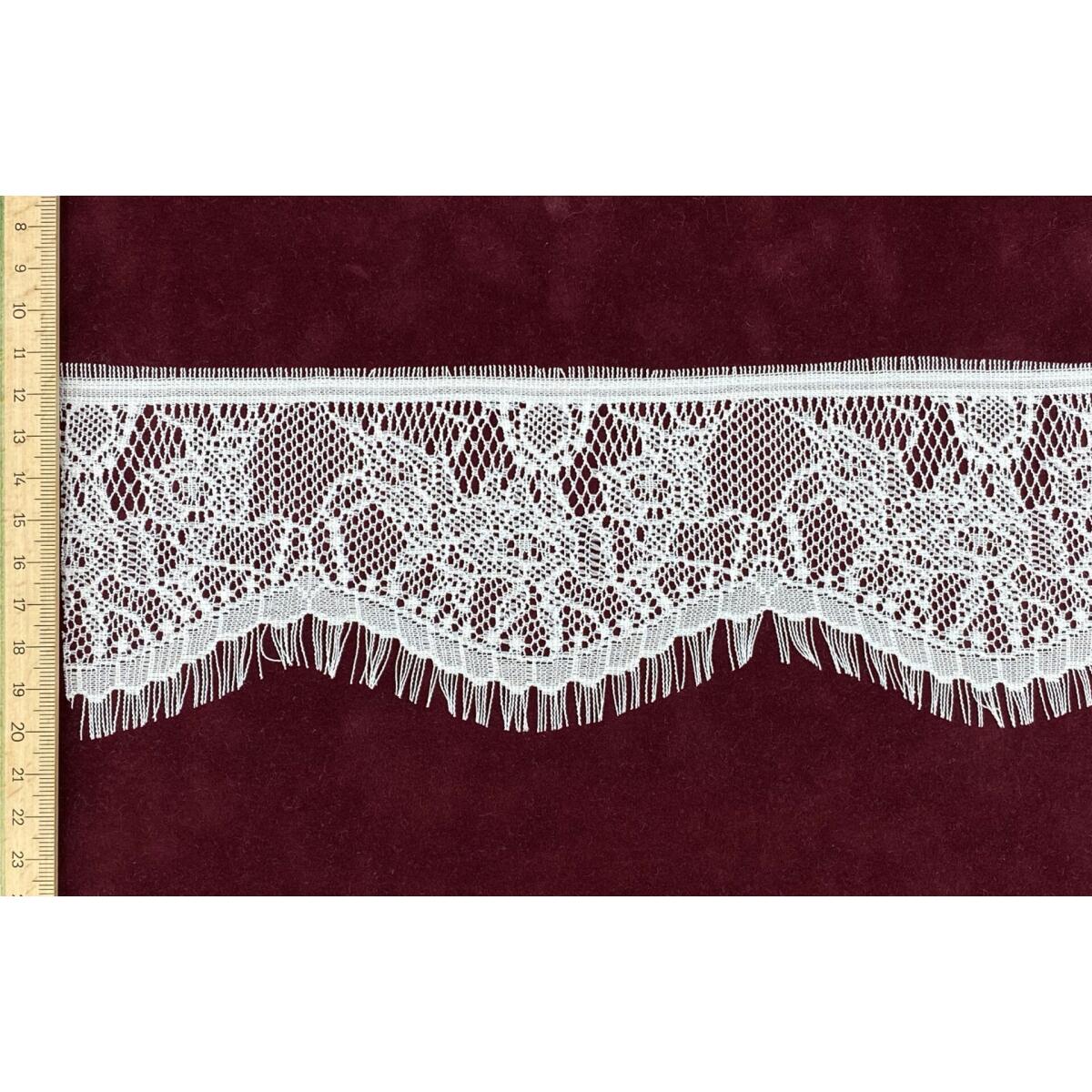 SA-05-P-дантела с ресни