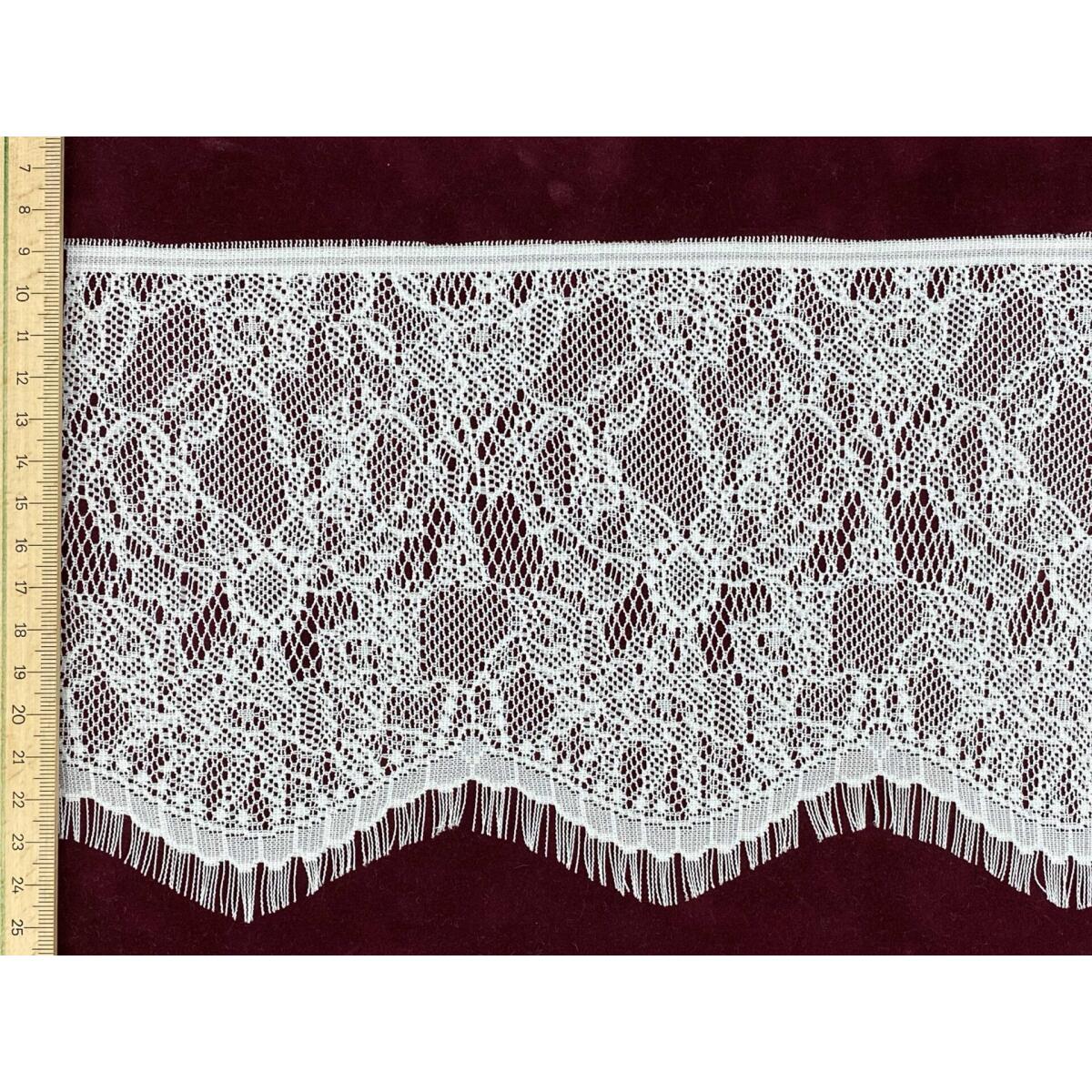 SA-05-15-P-дантела с ресни