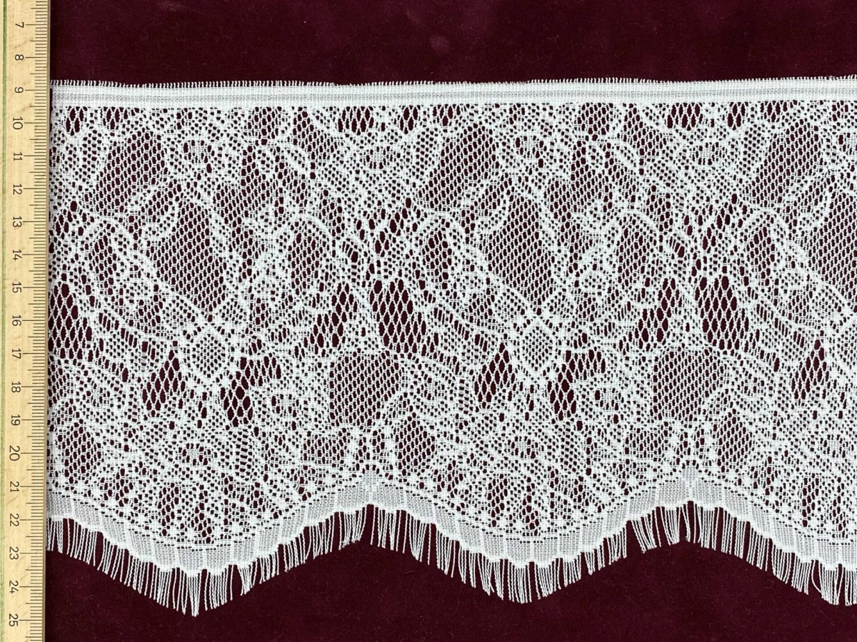 SA-05-15-P-дантела с ресни