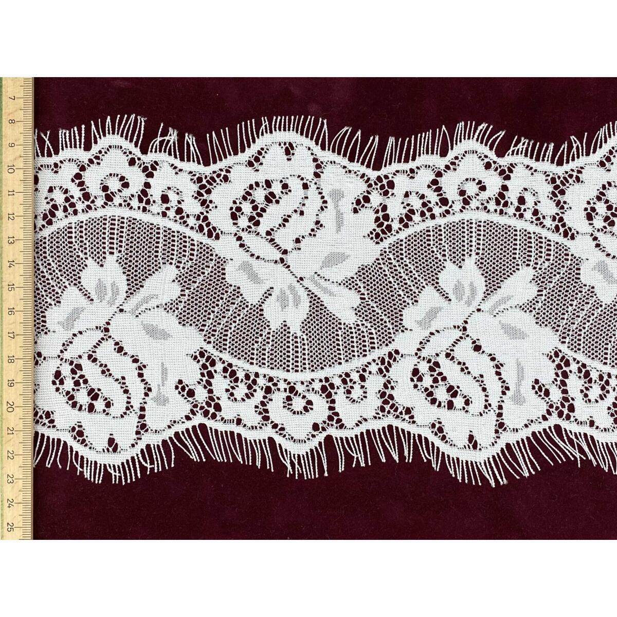 SA-10-P-дантела с ресни