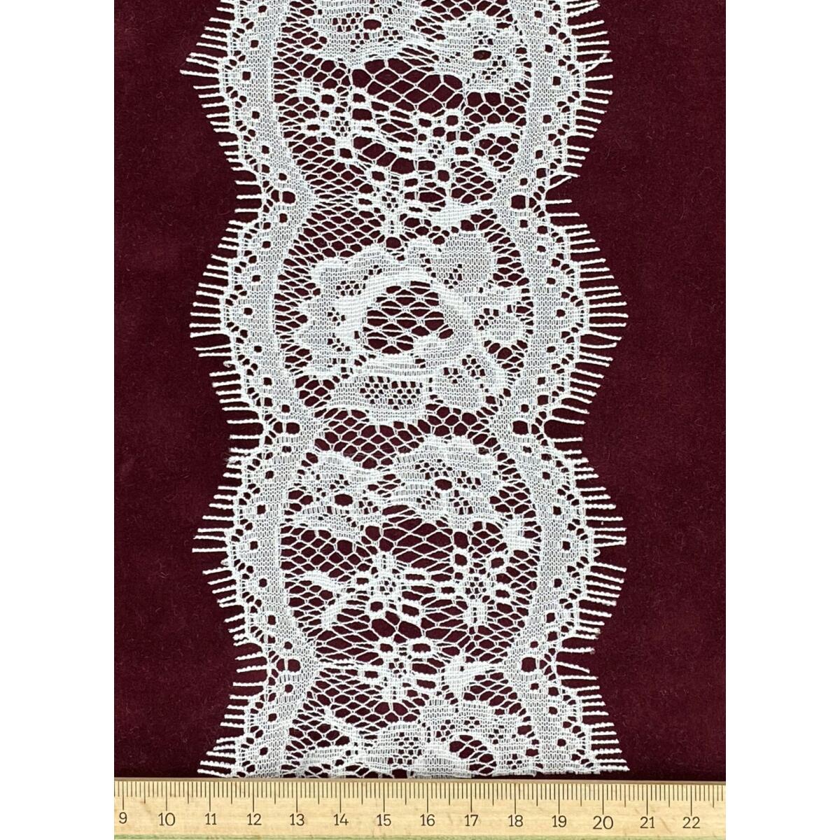 SA-1028-P-дантела с ресни