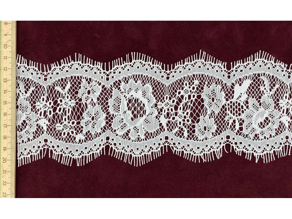 SA-1028-P-дантела с ресни