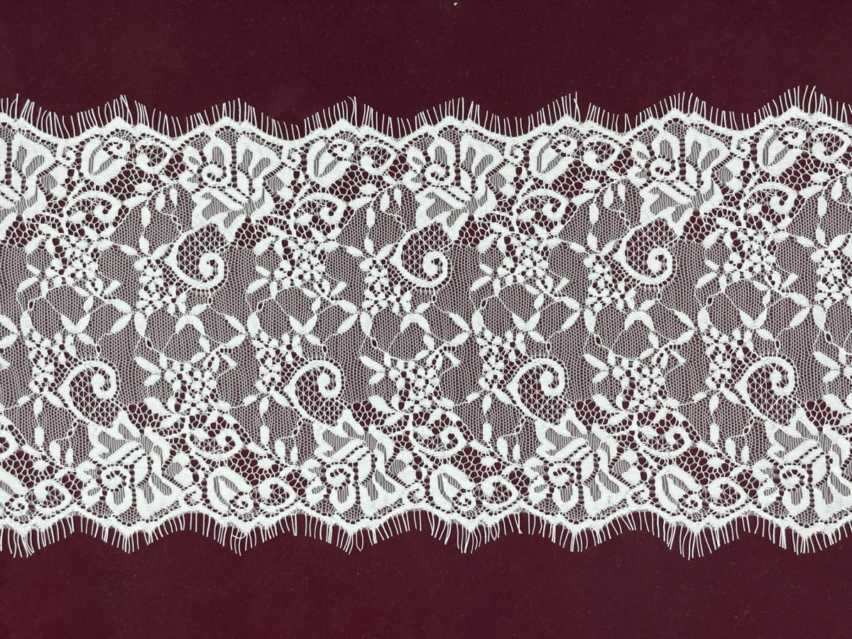 SA-1119-N-дантела с ресни