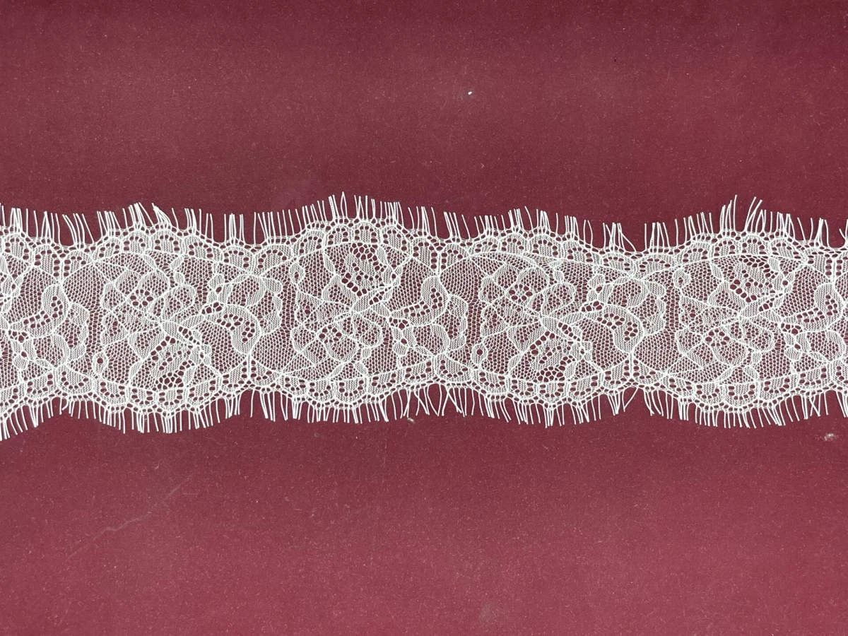 SA-1187-N-дантела с ресни