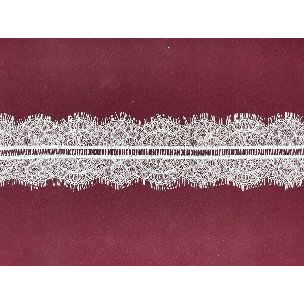 SA-1262-N-дантела с ресни