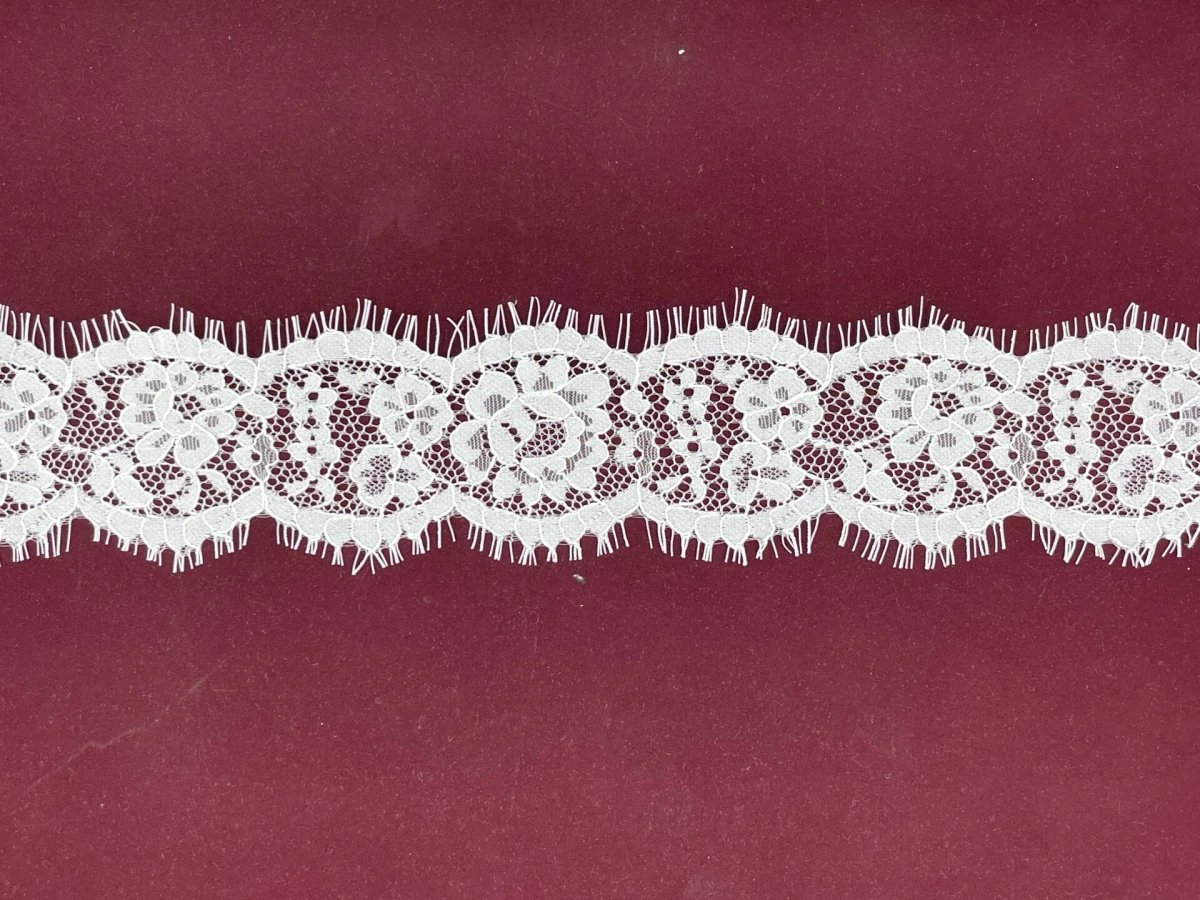 SA-1269-N-дантела с ресни
