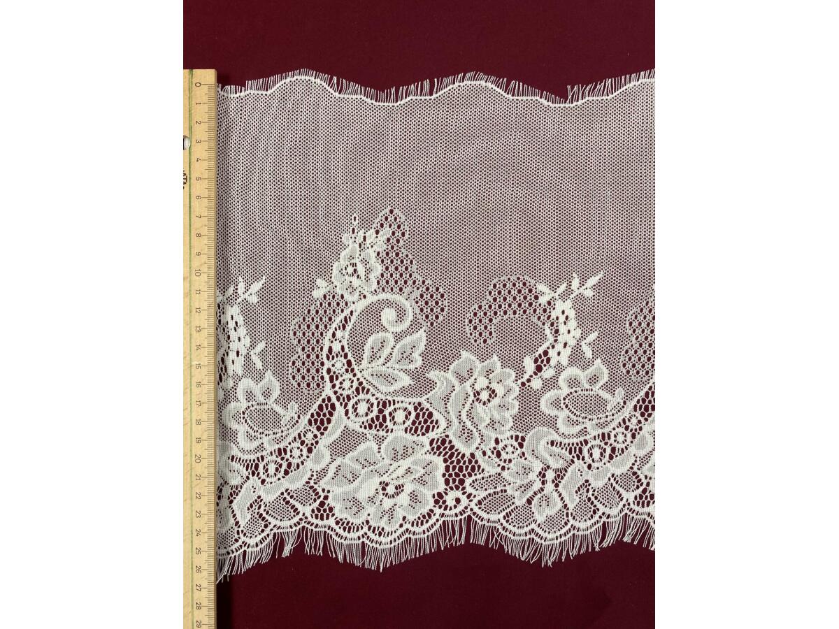 SA-14-P-дантела с ресни