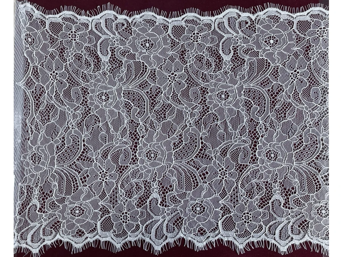 SA-1417-N-дантела с ресни