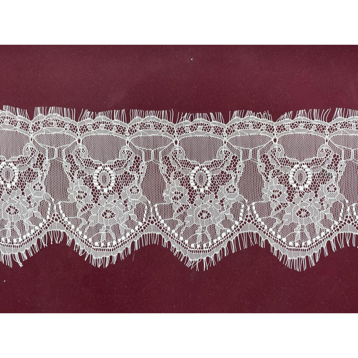 SA-1497-N-дантела с ресни