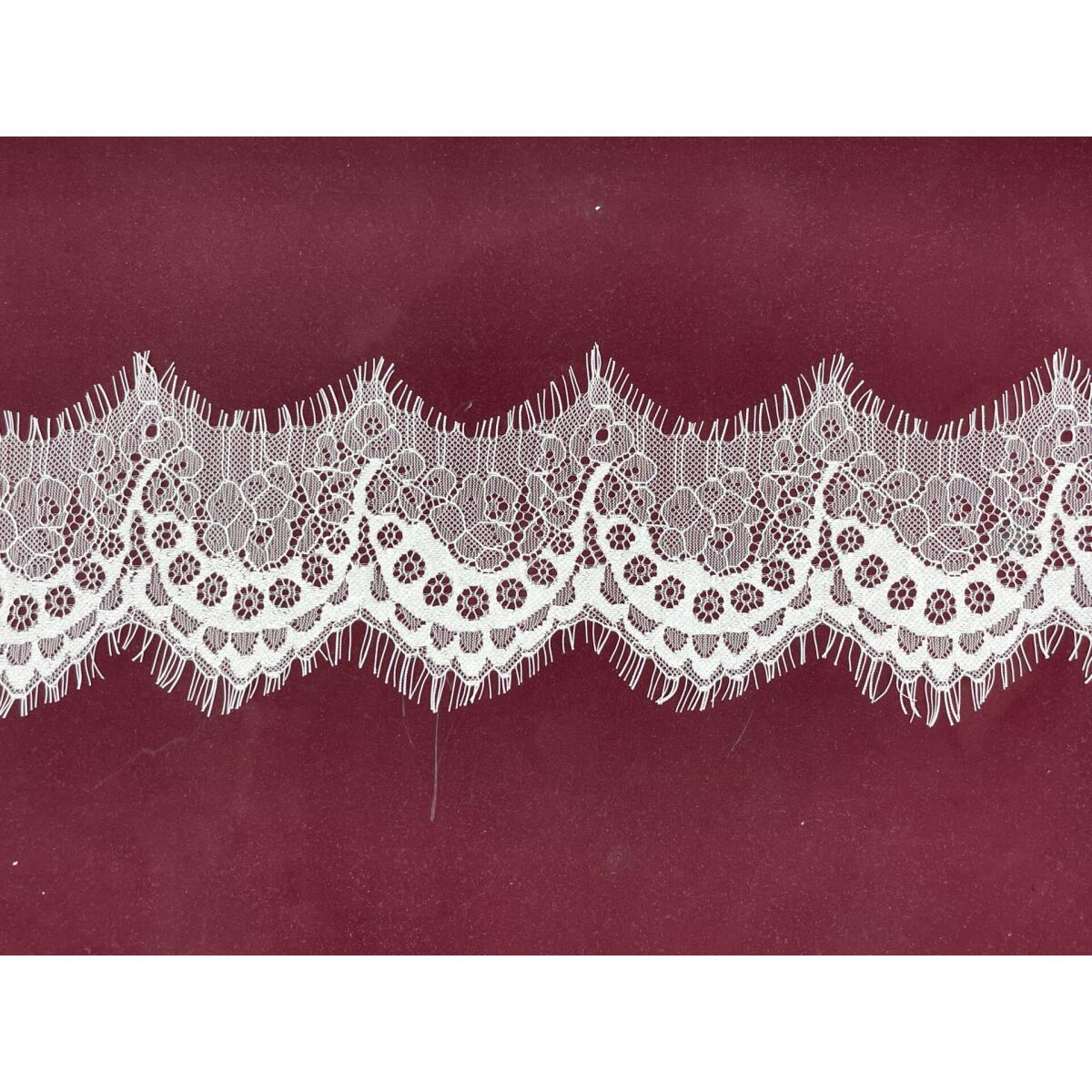 SA-2099-N-дантела с ресни