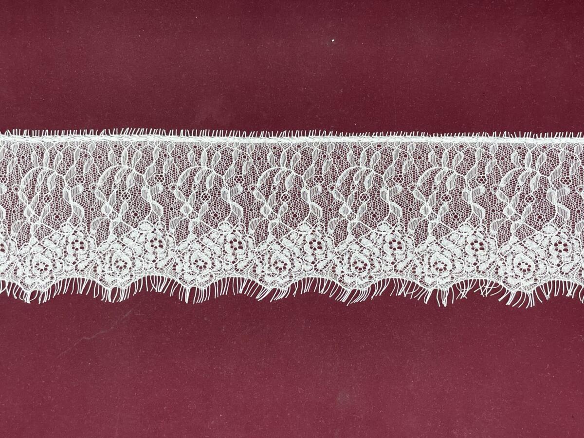 SA-2286-N-дантела с ресни
