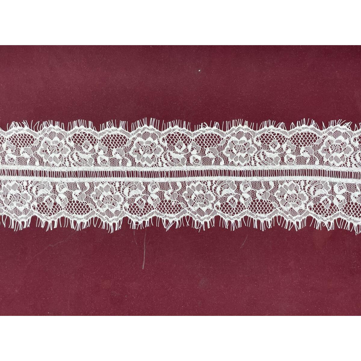 SA-2288-N-дантела с ресни