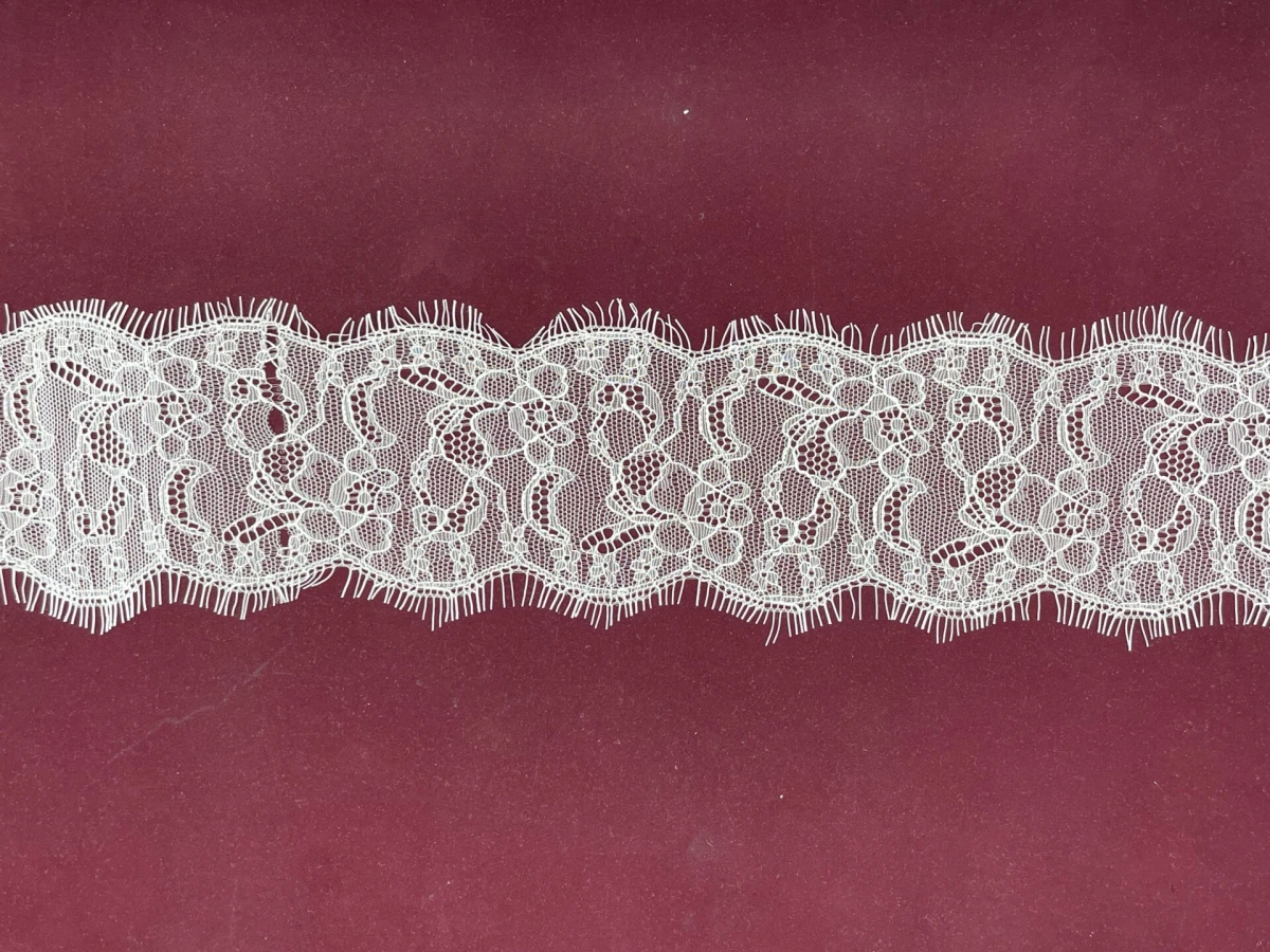 SA-2290-N-дантела с ресни