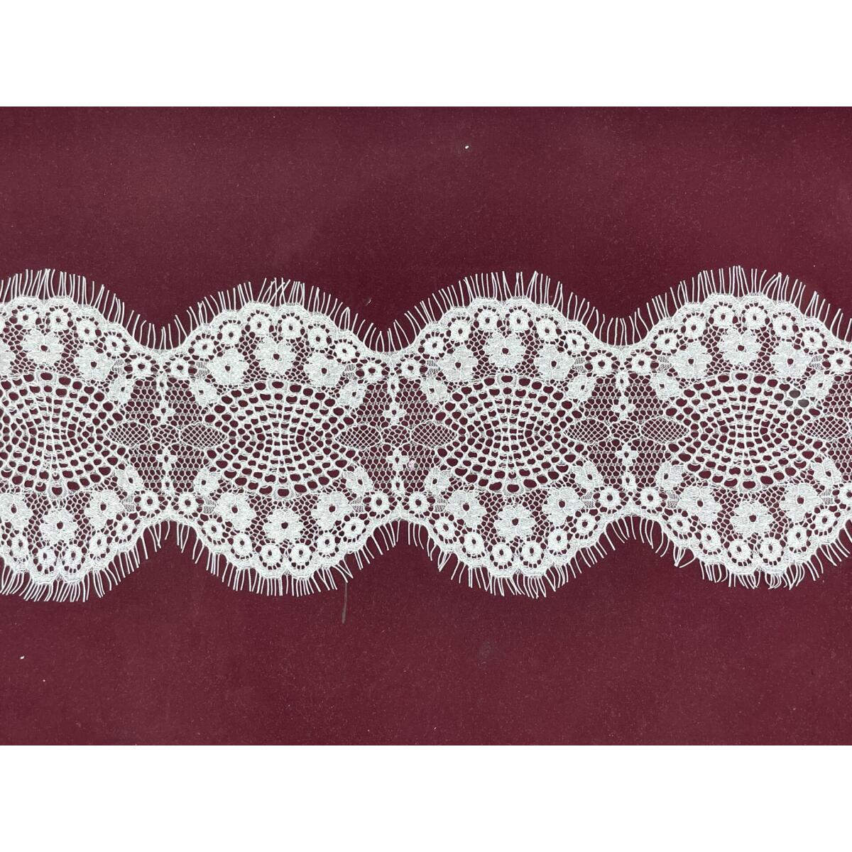 SA-2329-N-дантела с ресни