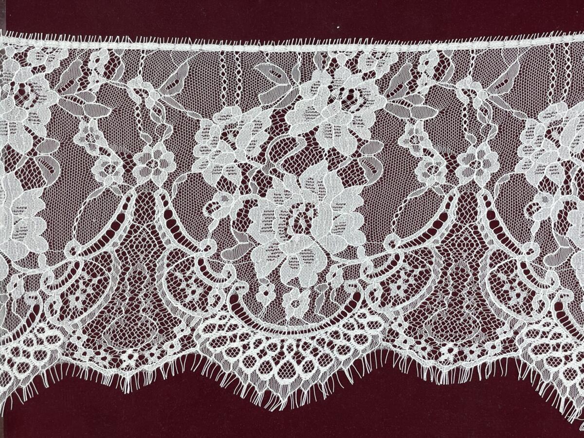 SA-6090-N-дантела с ресни