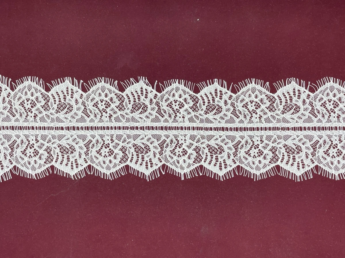 SA-6245-N-дантела с ресни