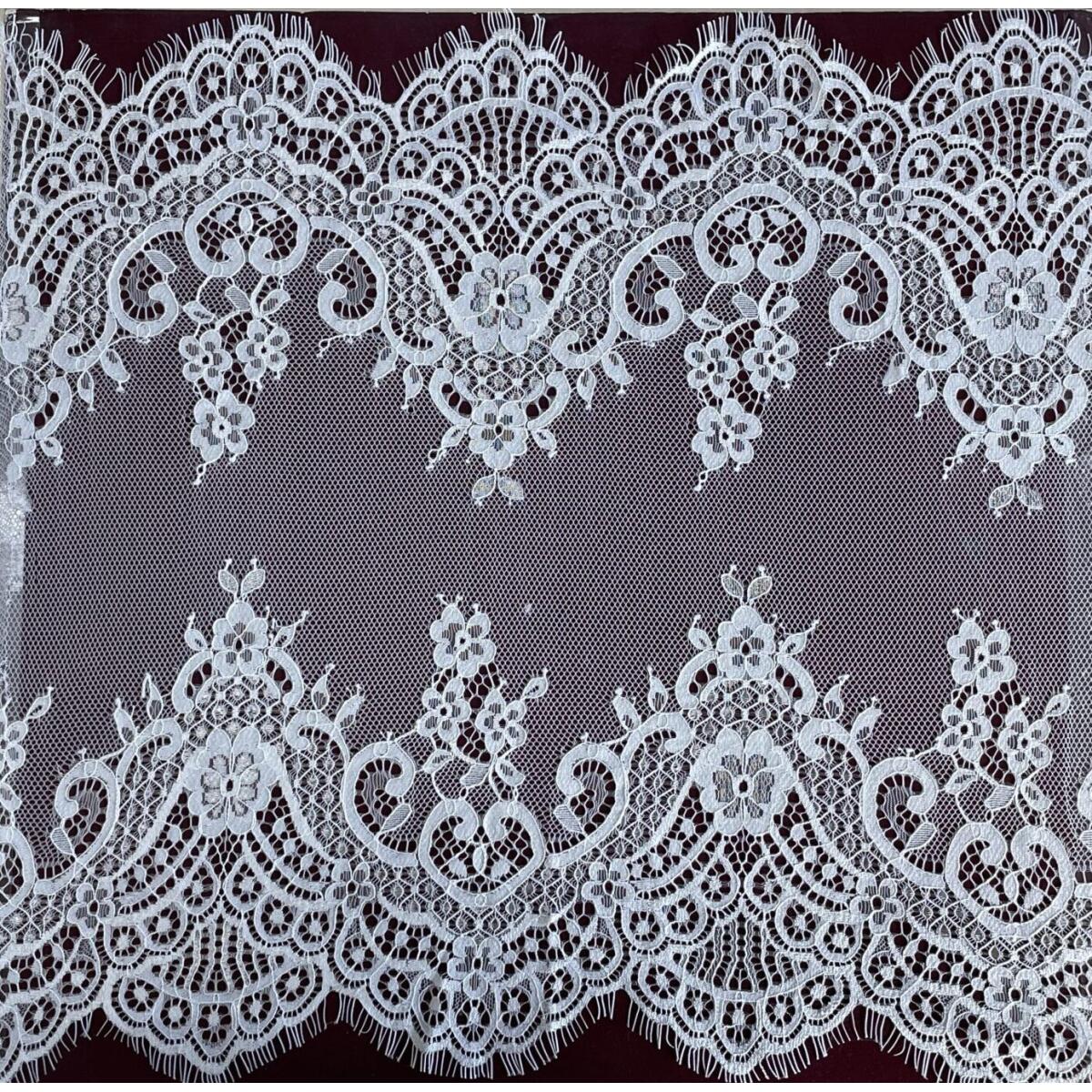 SA-68223-N-дантела с ресни