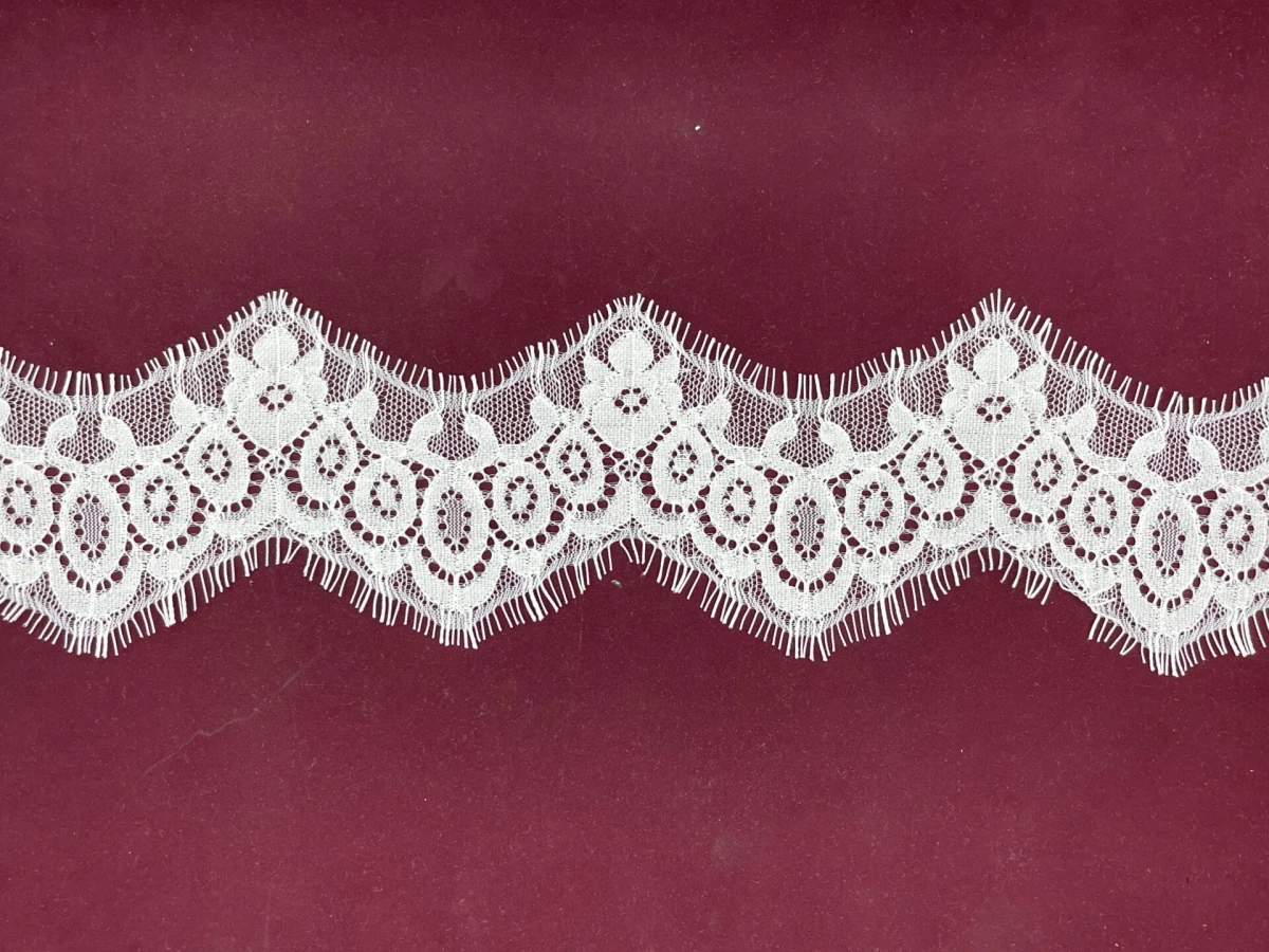 SA-9072-N-дантела с ресни