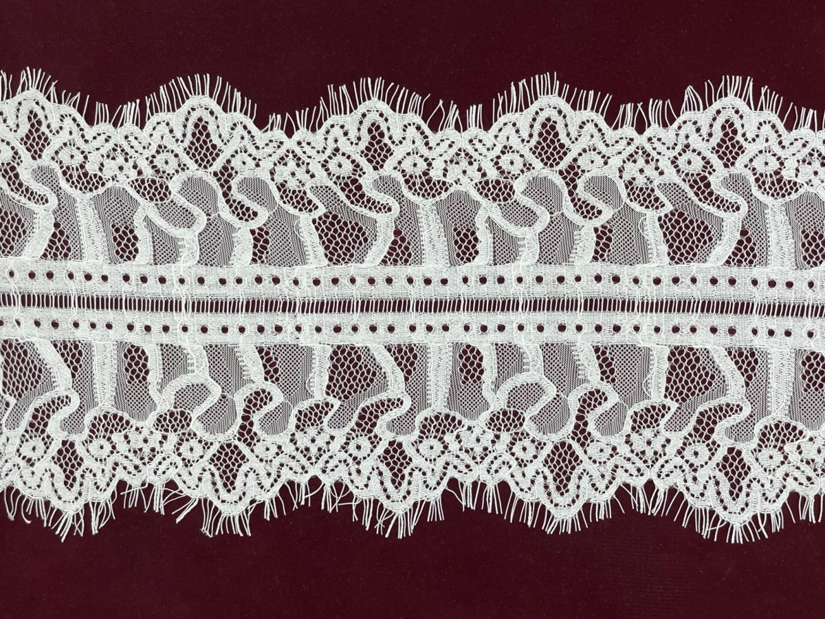 SA-9075-N-дантела с ресни