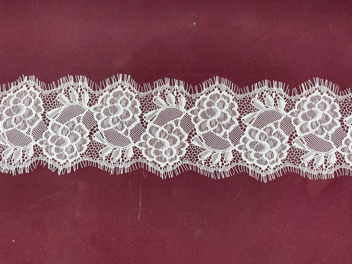 SA-9118-N-дантела с ресни