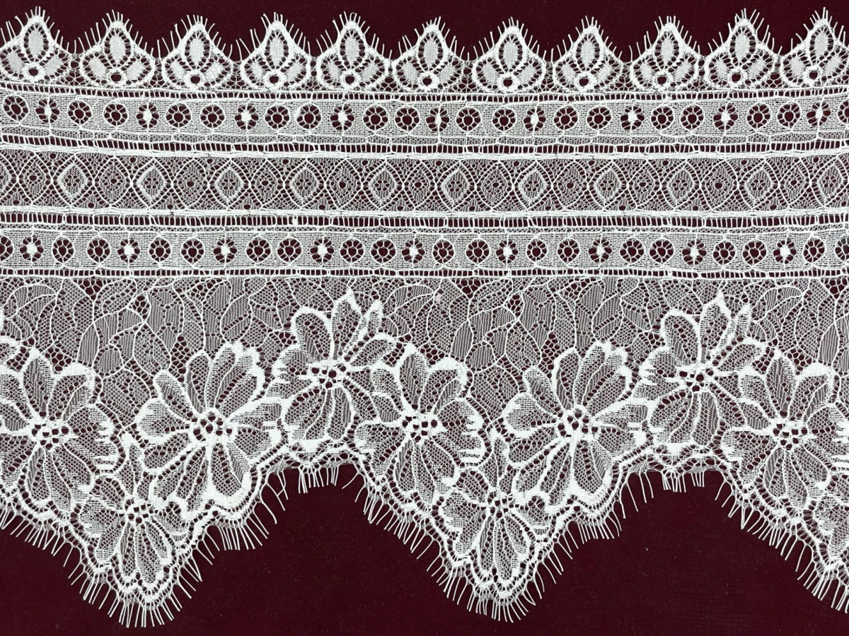 SA-9126-N-дантела с ресни