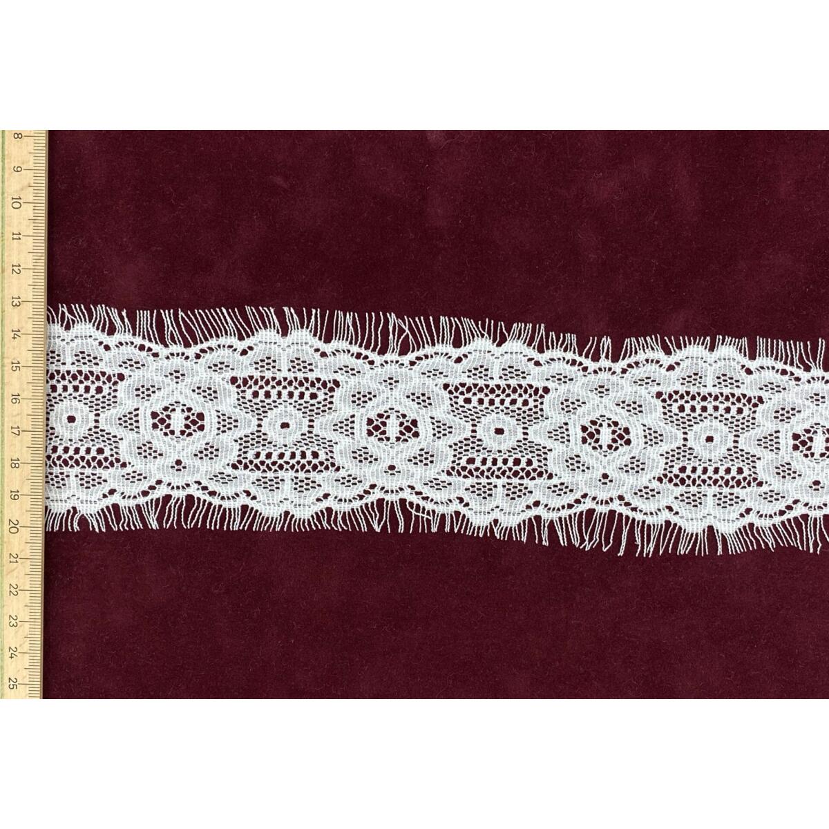 SA-928-P-дантела с ресни