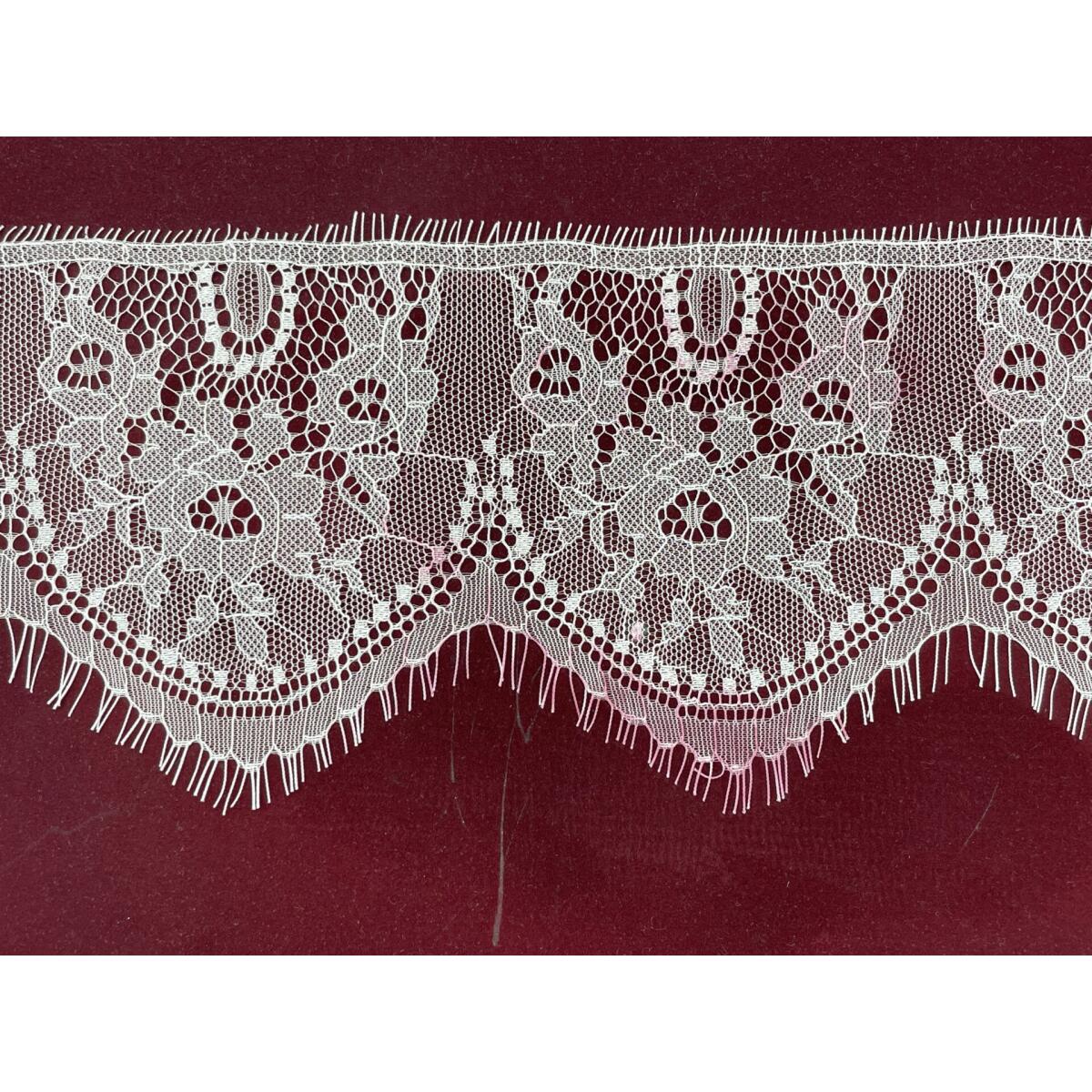 SA-J053-N-дантела с ресни