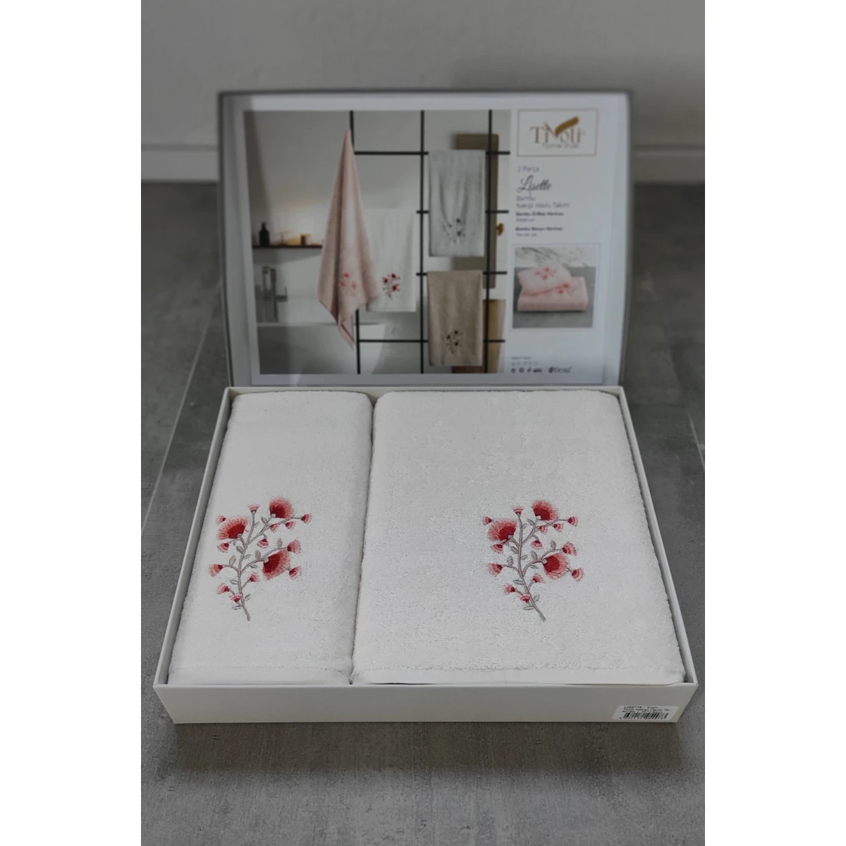 Tivoli Lisette - Комплект от 2 бамбукови кърпи за баня - Меки и бродирани - Комплект от 2 зестри