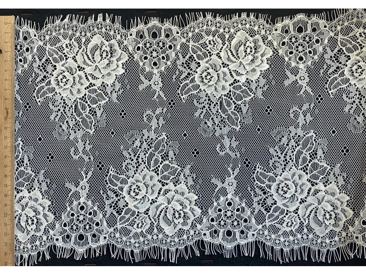 SA-66999-N-дантела с ресни