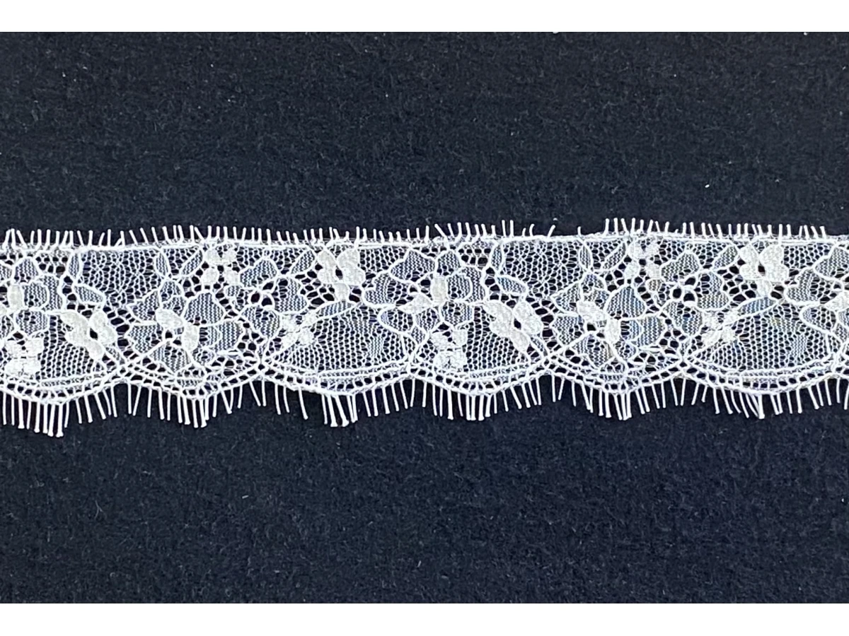 SA-9140-N-дантела с ресни