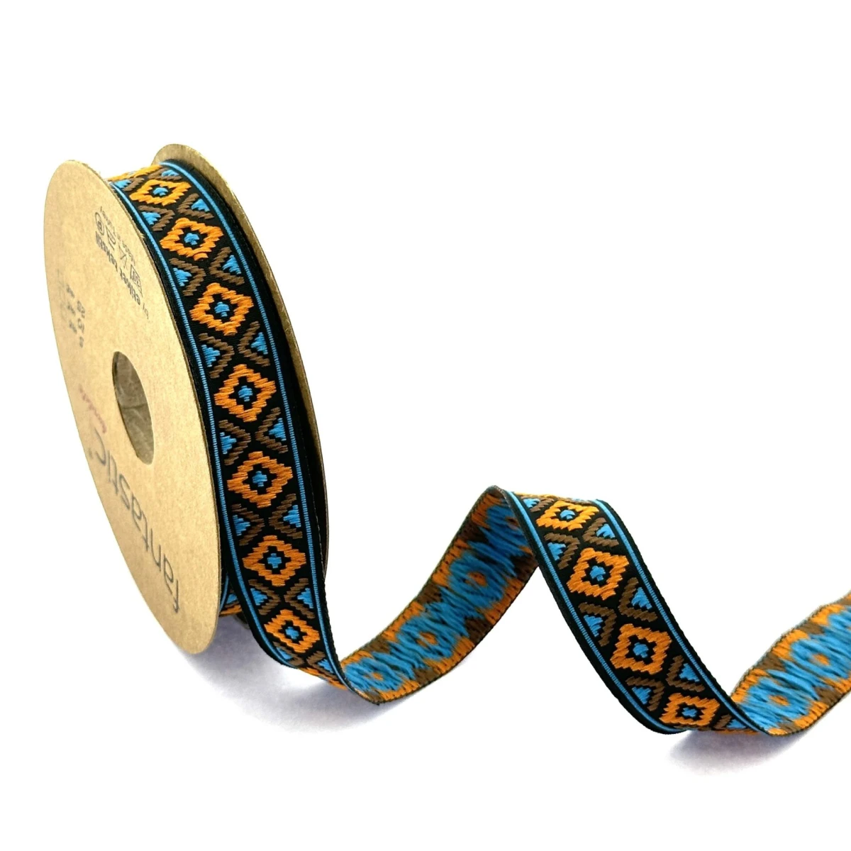 Декоративен ширит с цветни мотиви W-102 Жакардова панделка