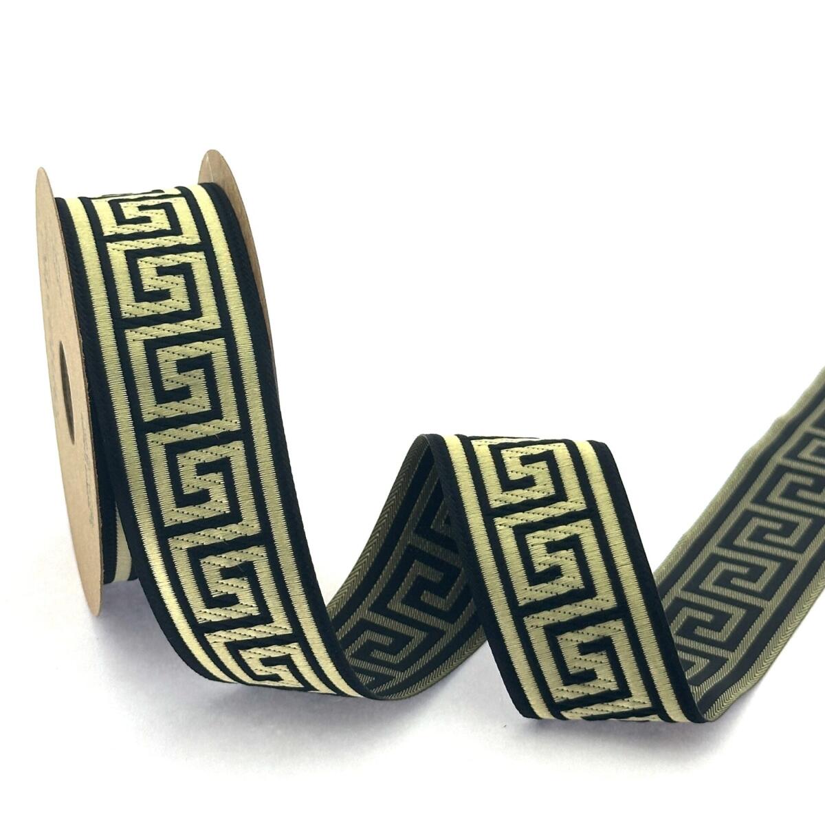 Декоративен ширит с цветни мотиви W-35062