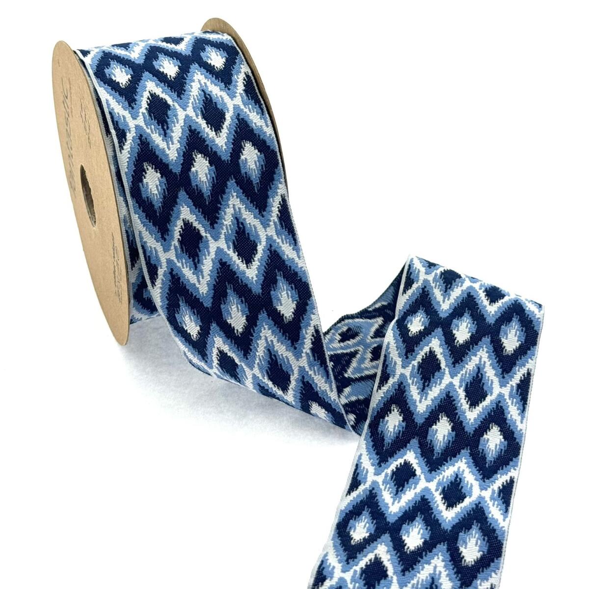 Декоративен ширит с цветни мотиви W-50308