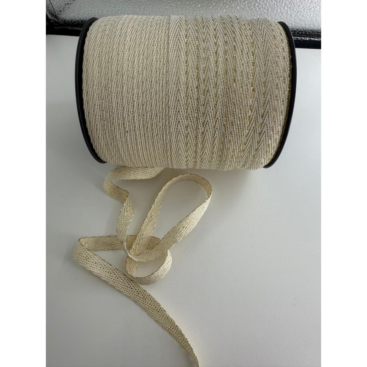 BS-10MM-РИБЕНА КОСТ-1 CM-екрю златен