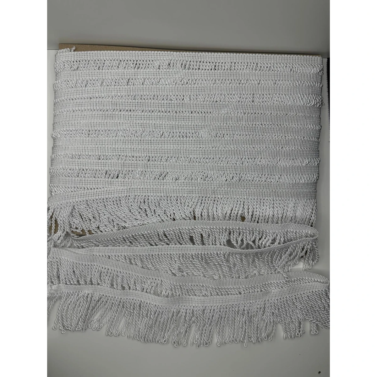 Пискюл-7см-бял