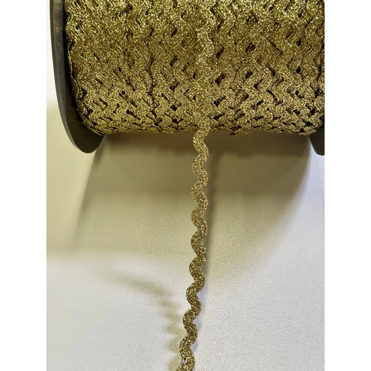 Зиг заг-злато