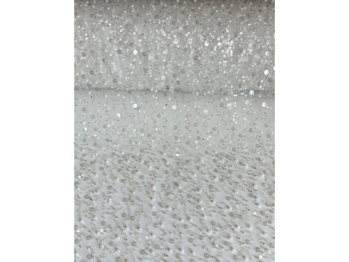 Максим Пайети - шампанско