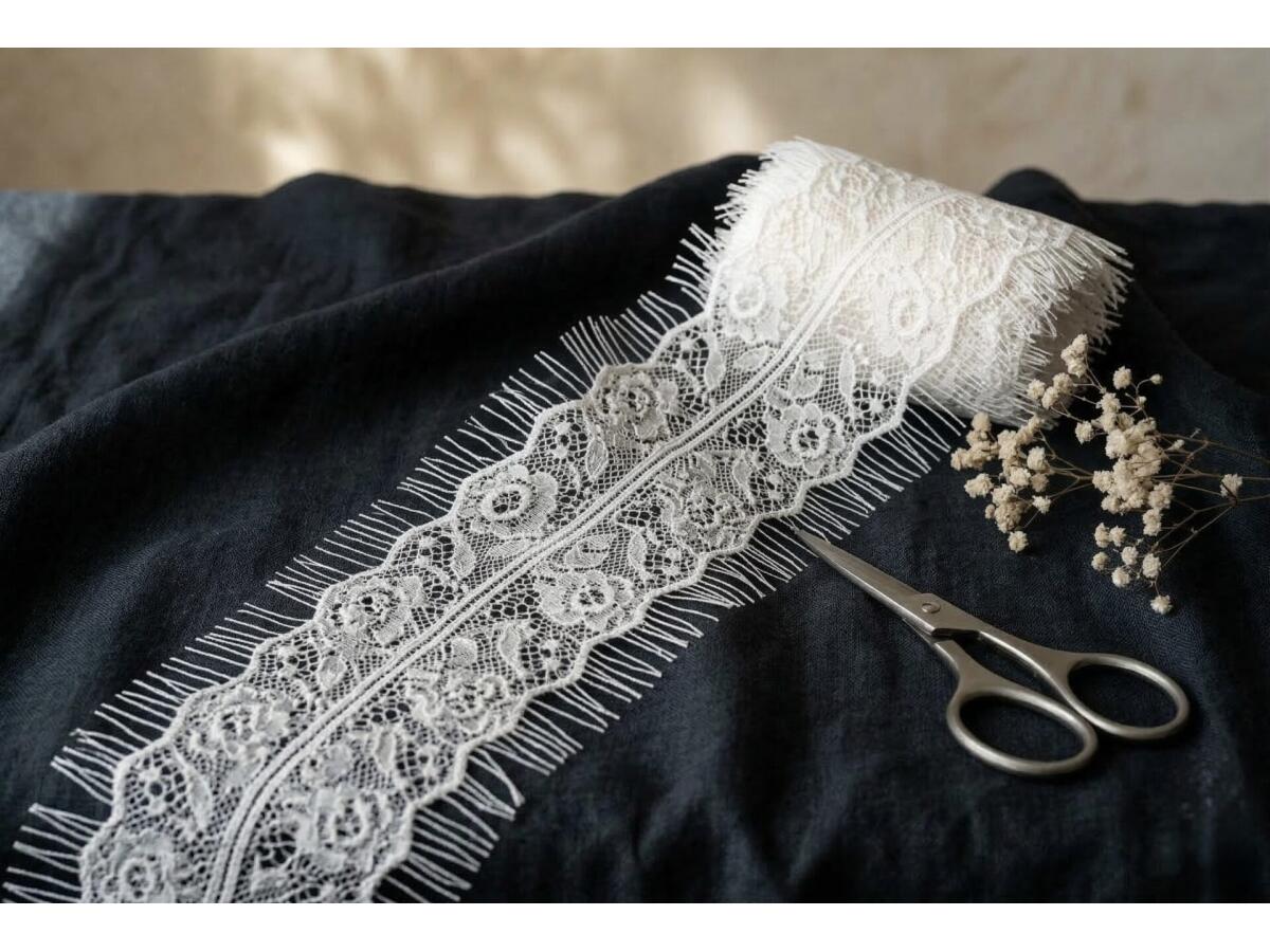 SA-02-P-дантела с ресни