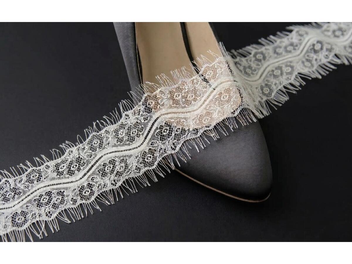 SA-03-P-дантела с ресни