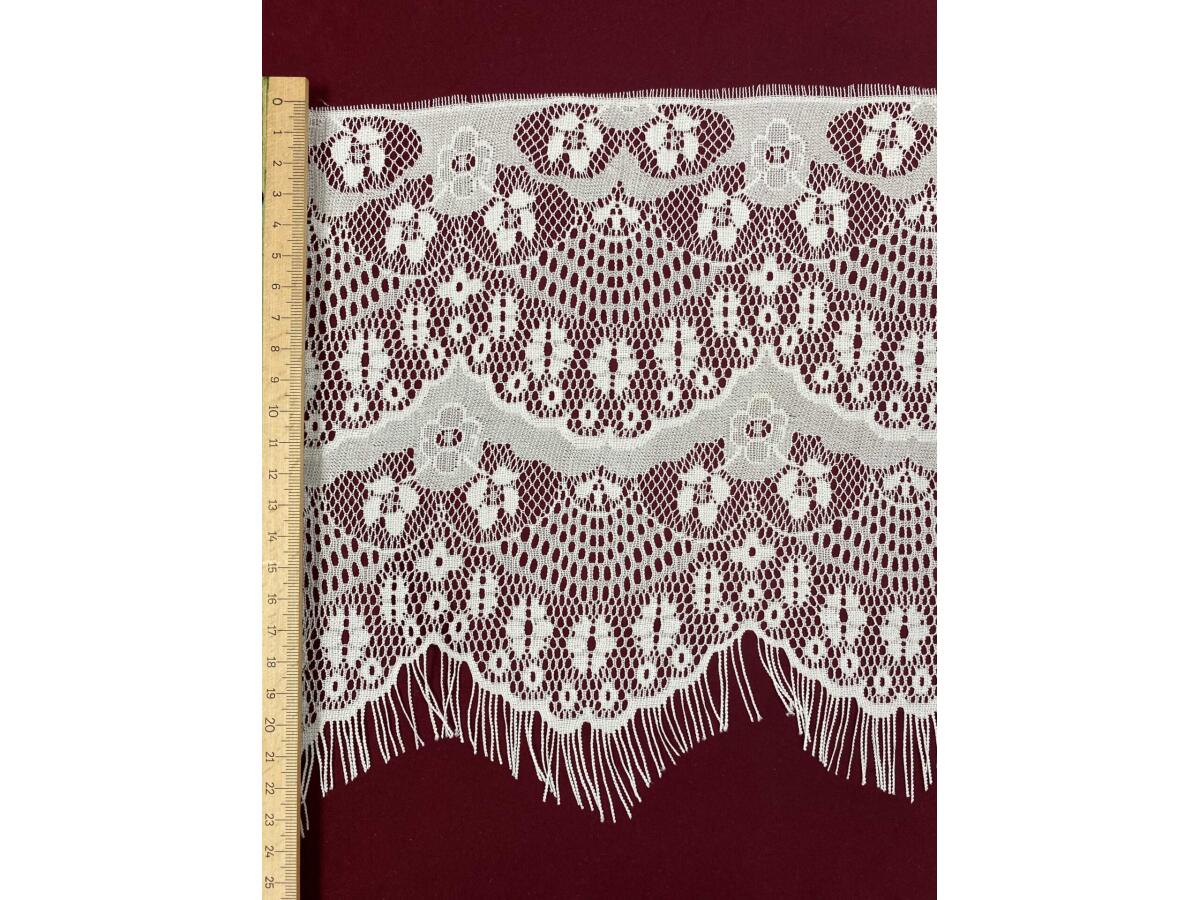 SA-12-20-P-дантела с ресни