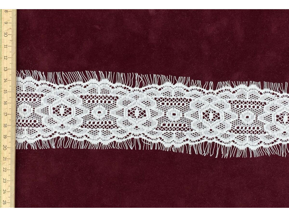 SA-928-P-дантела с ресни