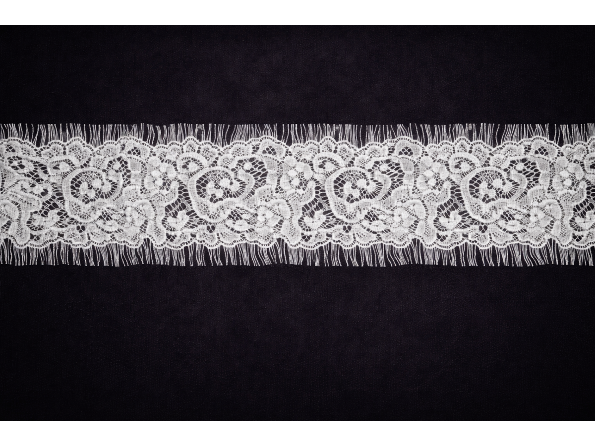 SA-7480-P-дантела с ресни